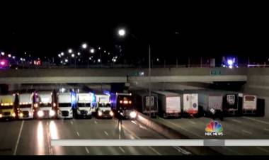 Truck drivers team up to help police bring suicidal man to safety
