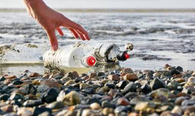 Clean Ocean Sailing strives to collect hard-to-reach plastic