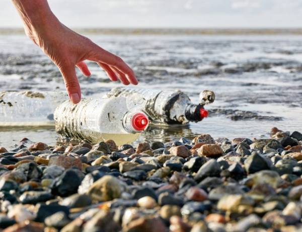 Clean Ocean Sailing strives to collect hard-to-reach plastic